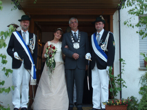 2008